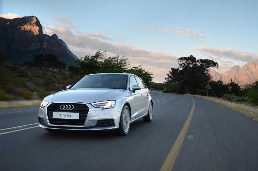  Audi A3 Sportback 1.4 TFSI (8V) 2016 года  (ZA) (фото 11 из 26)